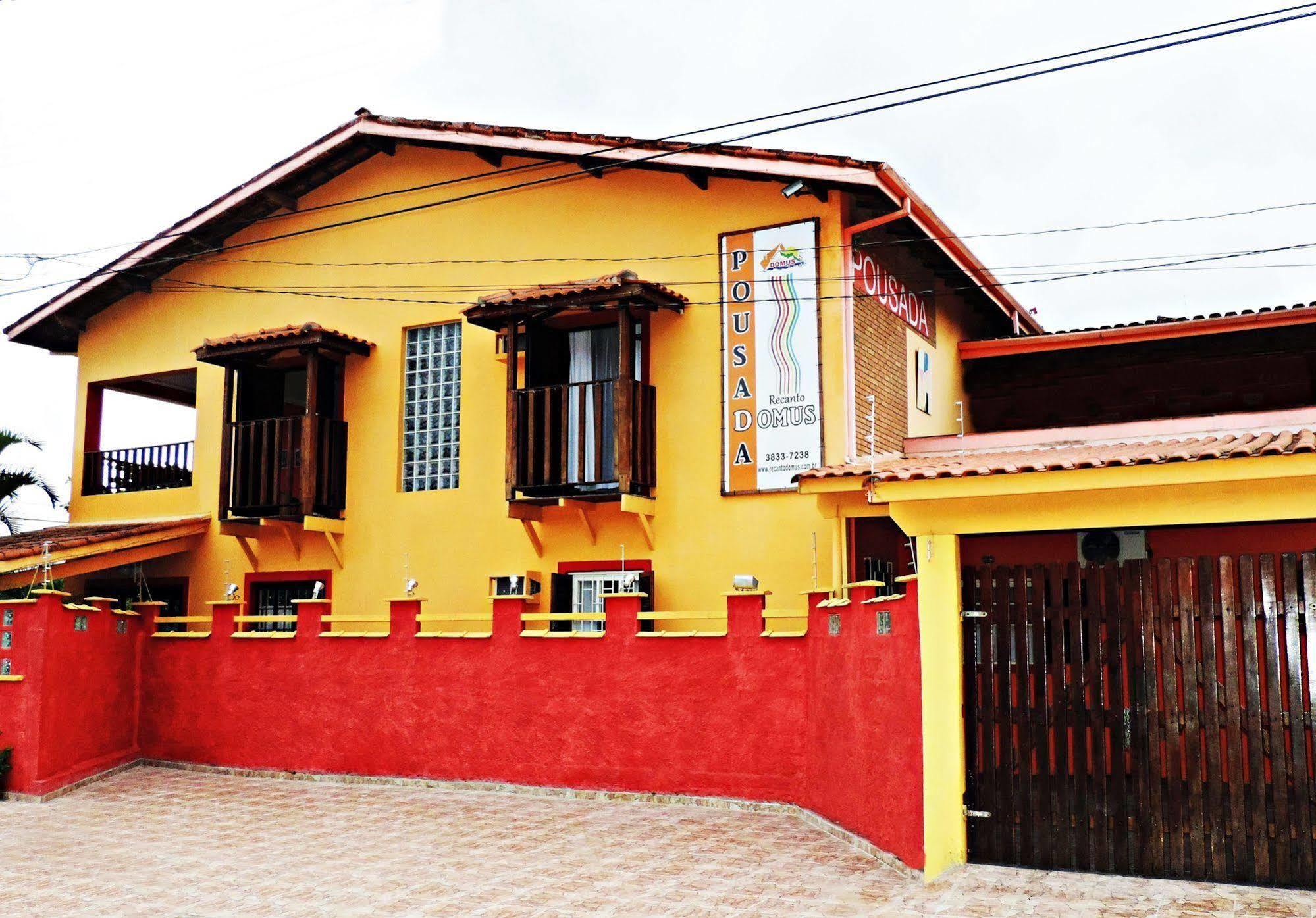 Pousada Recanto Domus Ubatuba Exteriör bild